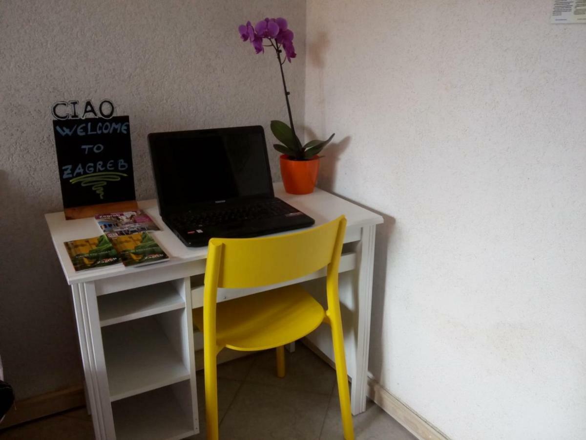 Apartman Teuta ザグレブ エクステリア 写真